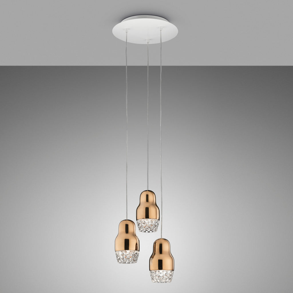 Bakside av LED pendellampe Fedora 3-lys aluminium roségull Ø30 cm