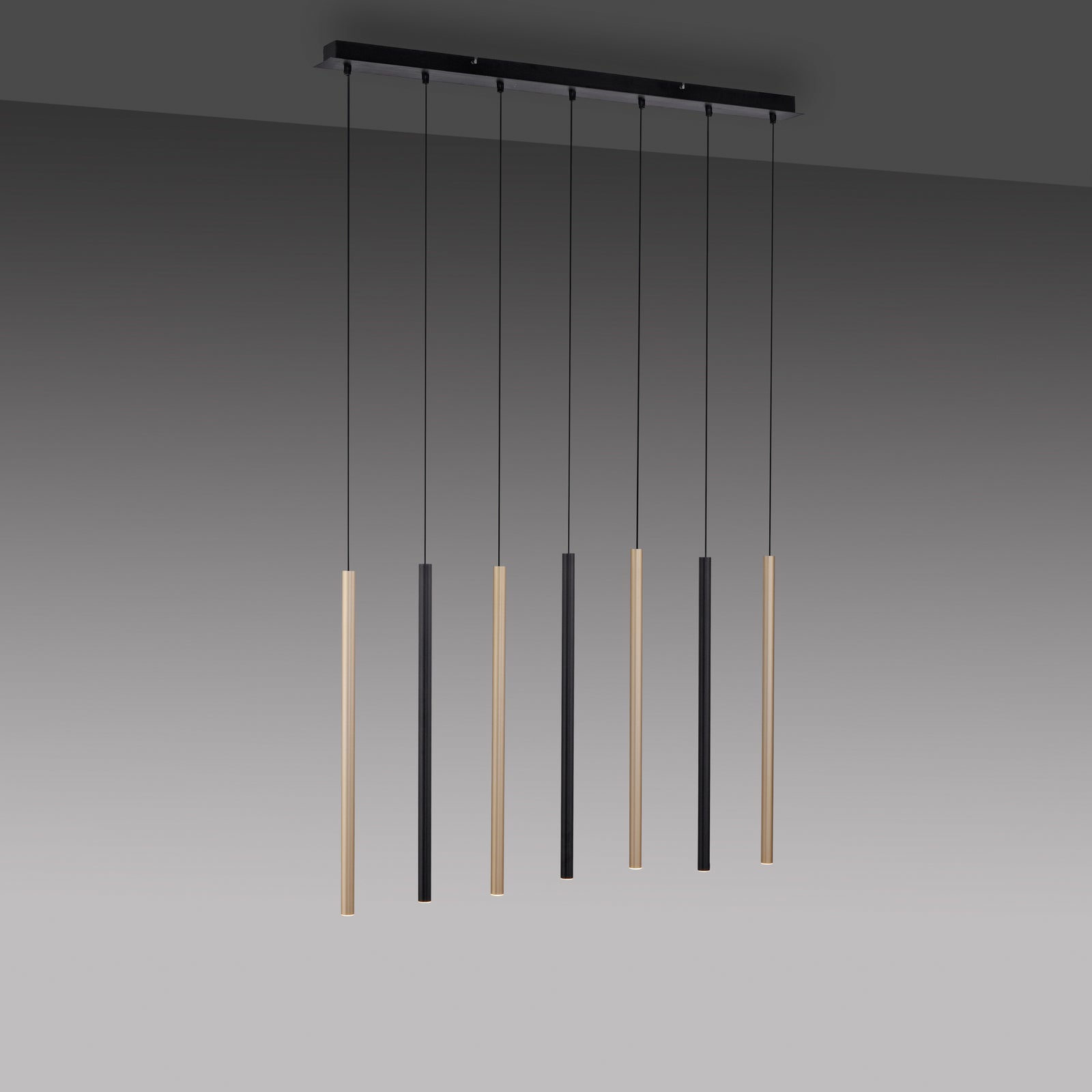 LED pendellampe Flute 7-lys svart/aluminium montert