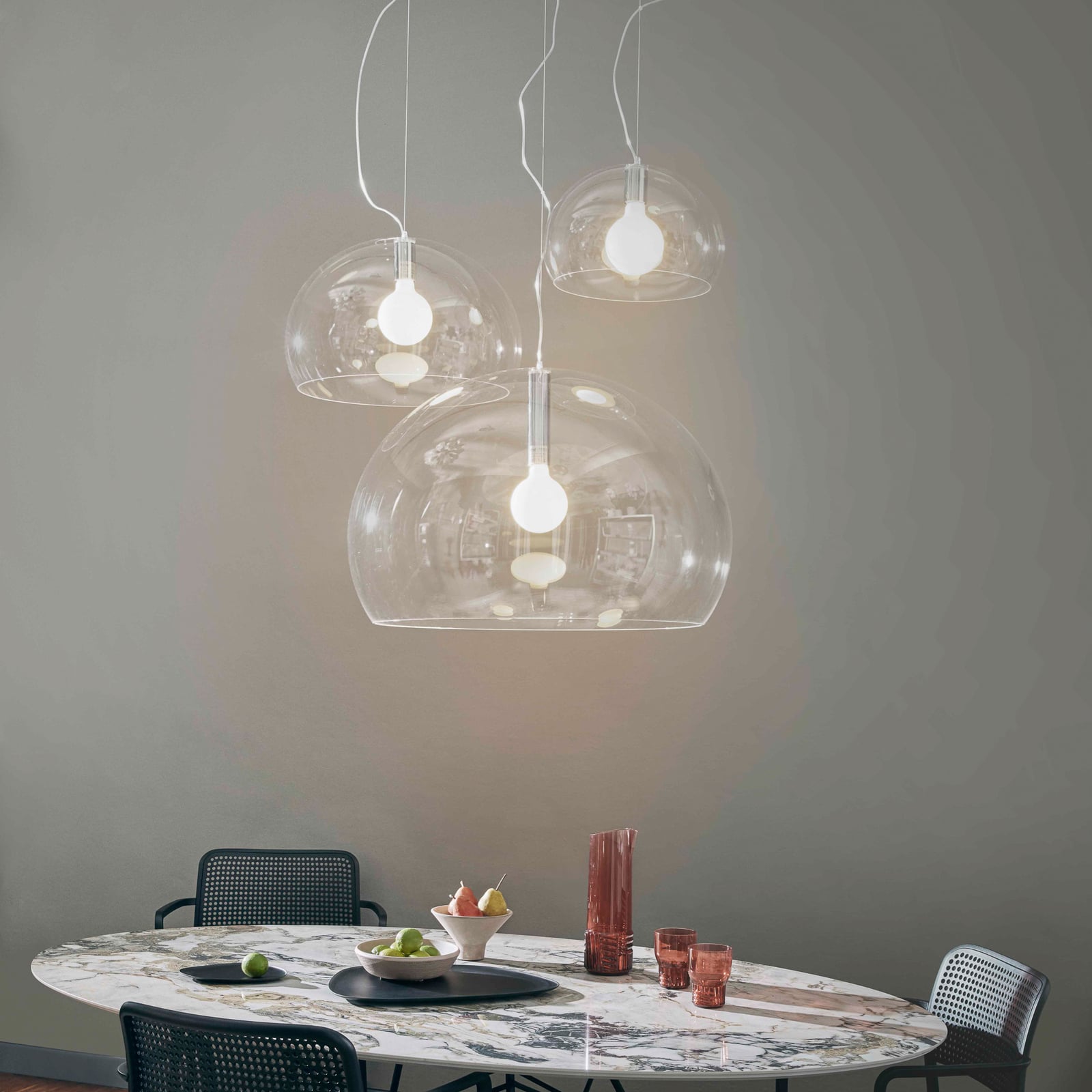 Detalj av LED pendellampe FL/Y transparent akryl