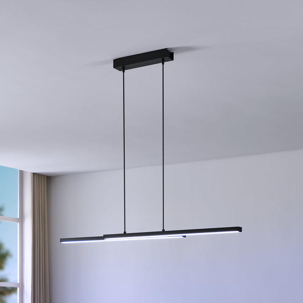 LED pendellampe Fraioli-Z svart dimbar RGB Zigbee 105 cm med app-styring