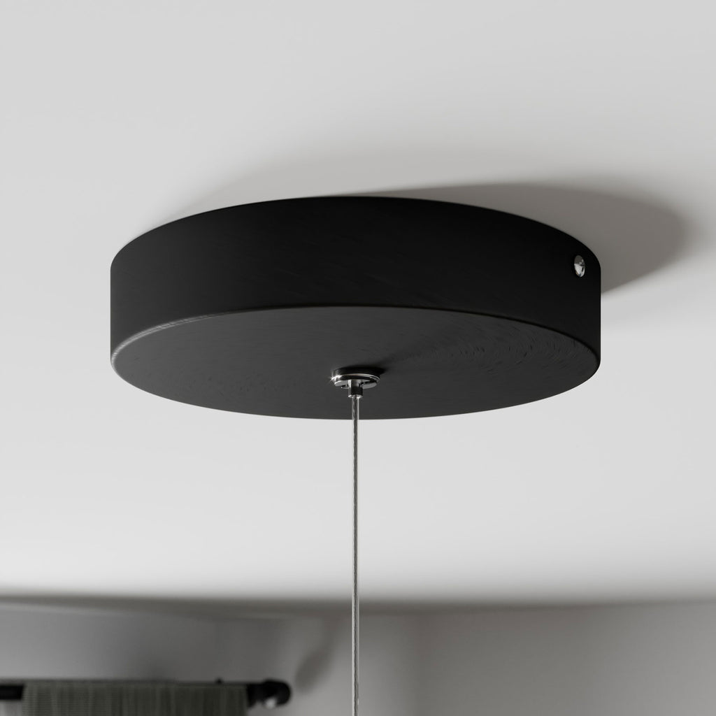LED pendellampe Gion dimbar aluminium/svart montert i rom