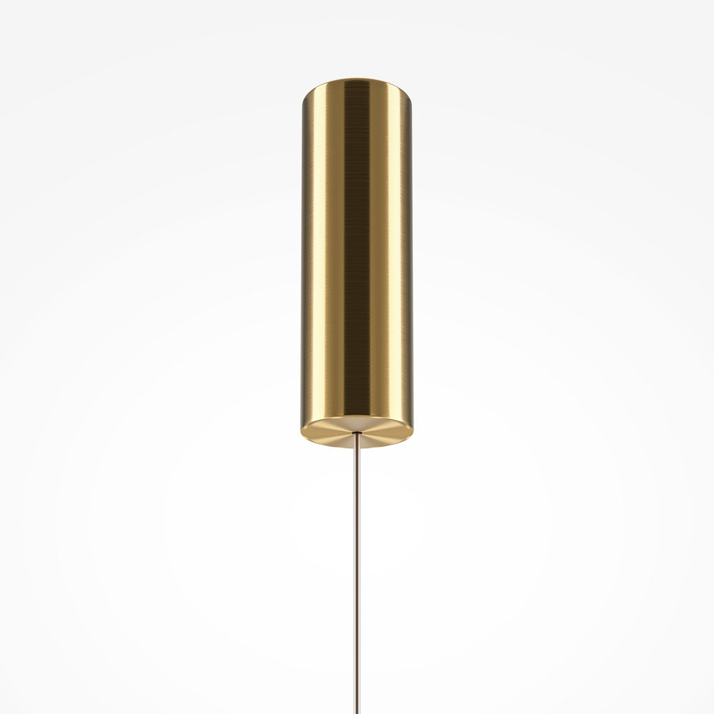 LED pendellampe Golden Cage montert i rom