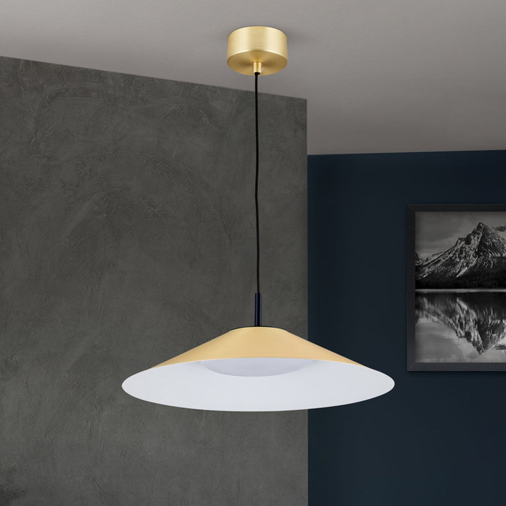 LED pendellampe Gourmet dimbar matt messing Ø35 cm 22W montert i rom
