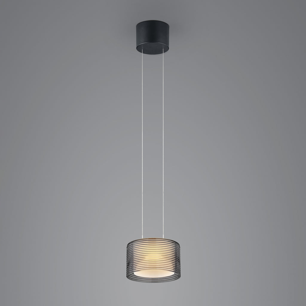 LED pendellampe Grand Groove dimbar glass røykgrå forfra
