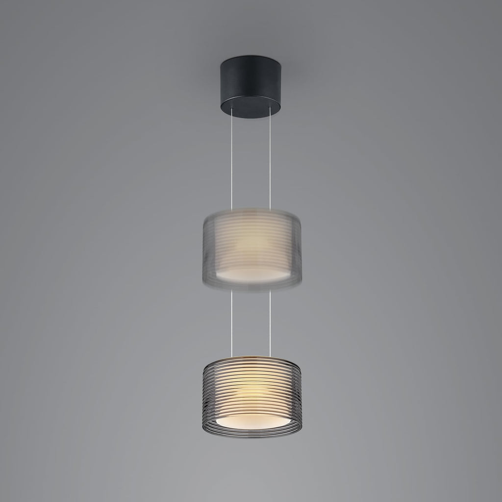 Detalj av LED pendellampe Grand Groove dimbar glass røykgrå
