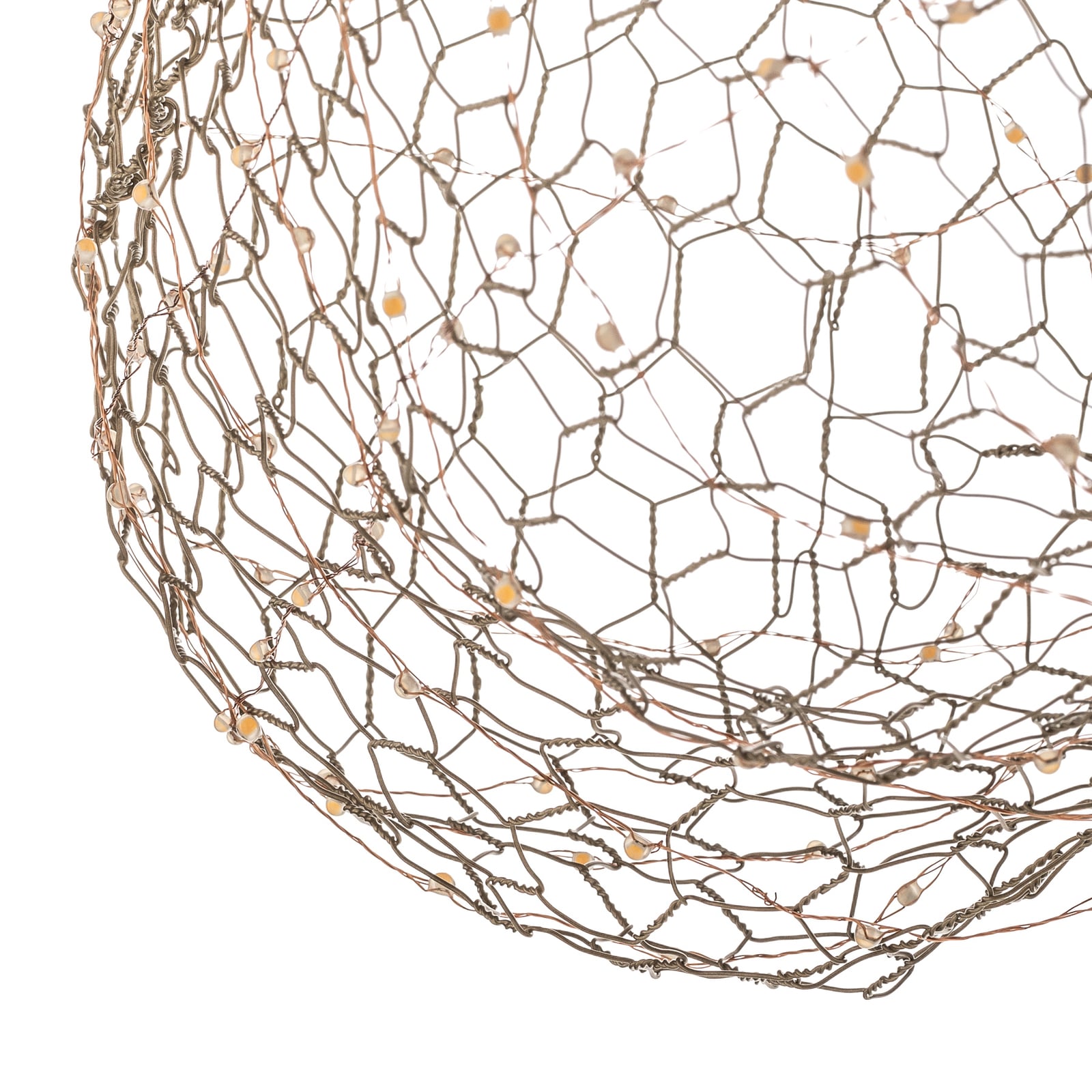LED pendellampe Hayden skyform metallnett gull detalj av oppheng
