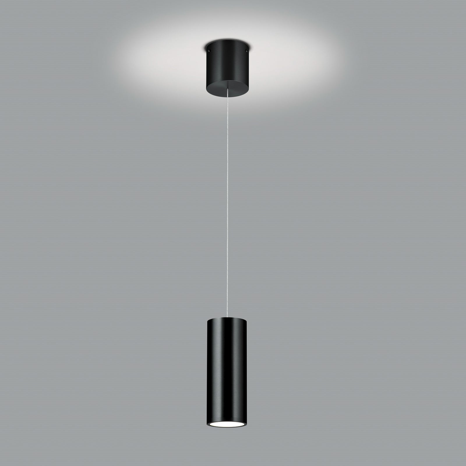 LED pendellampe Helli opp/ned dimbar svart Ø8 cm detalj