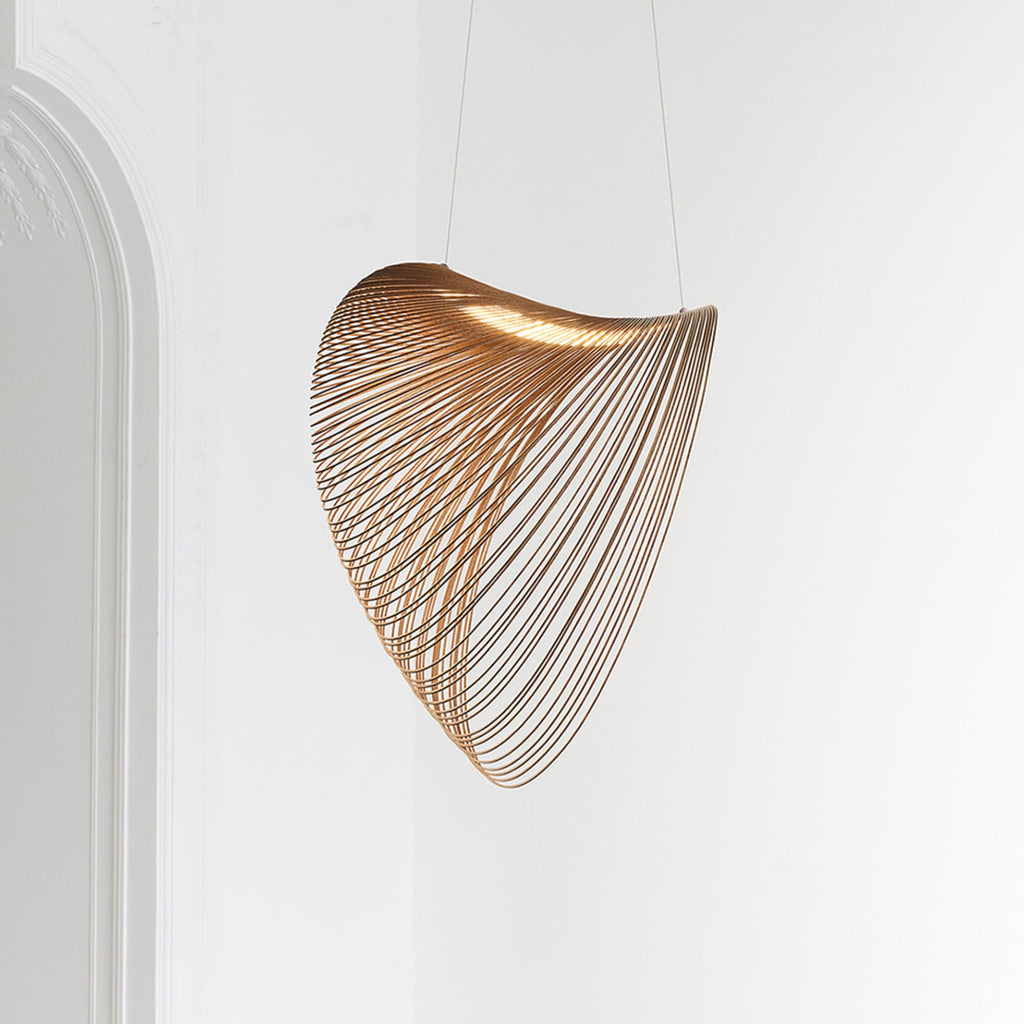 Detalj av LED pendellampe Illan tre dimbar Ø80 cm