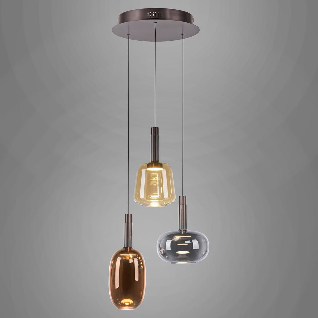 LED pendellampe Irides 3-lys farget glass dimbar Ø43 cm montert i rom