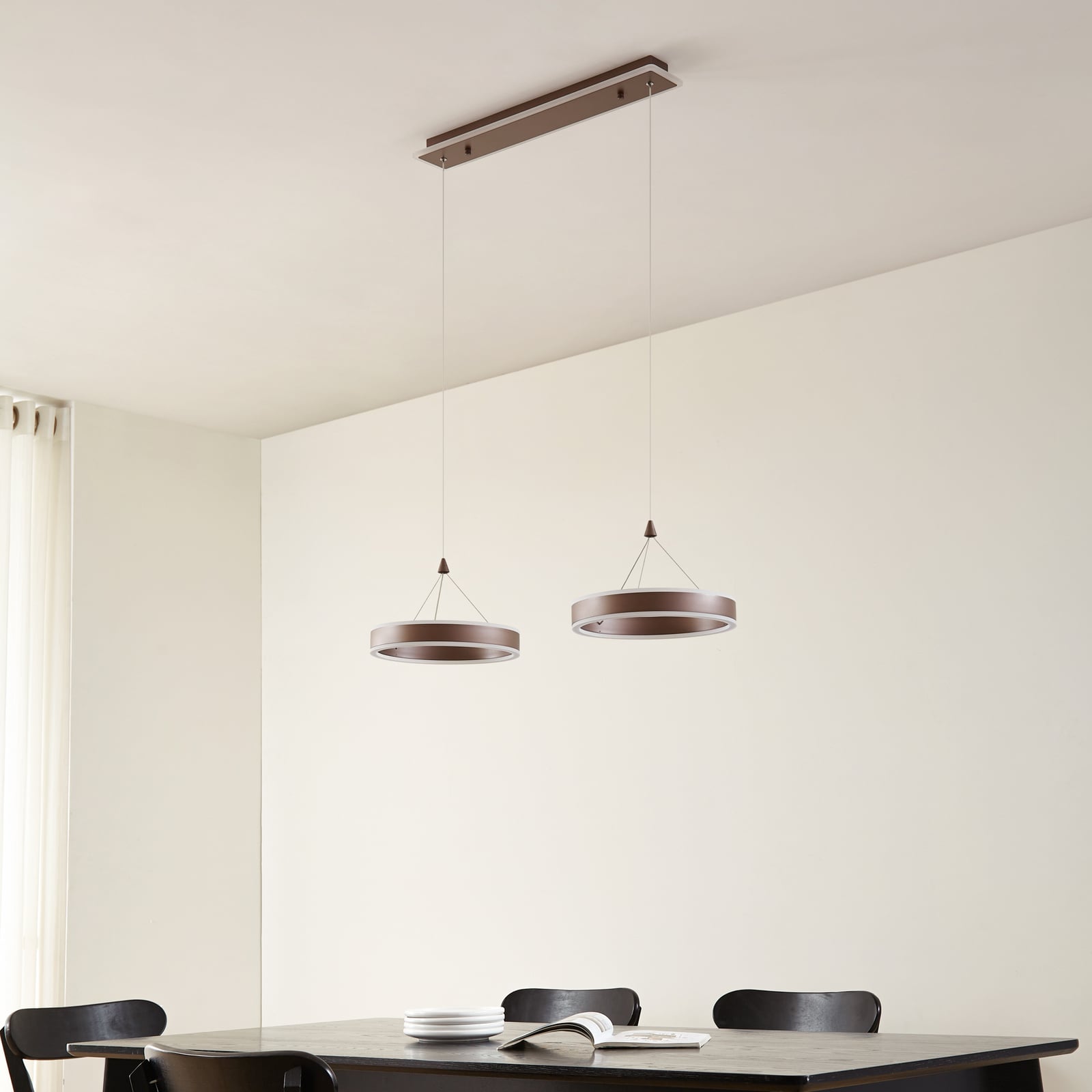 LED pendellampe Kolo 2-lys brun dimbar 86 cm detalj