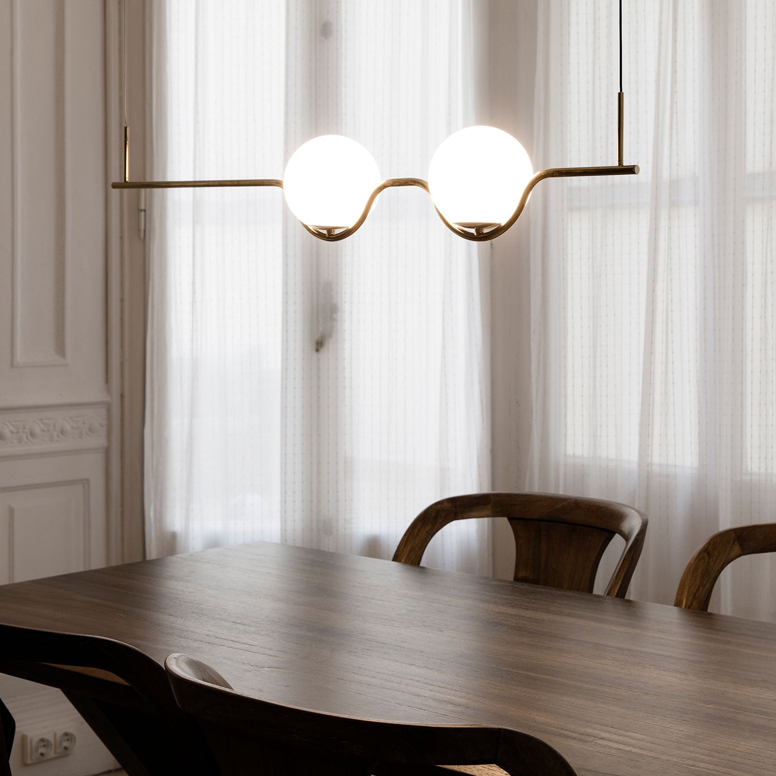 Detaljbilde av LED pendellampe Le Vita 2-lys opalglass gull