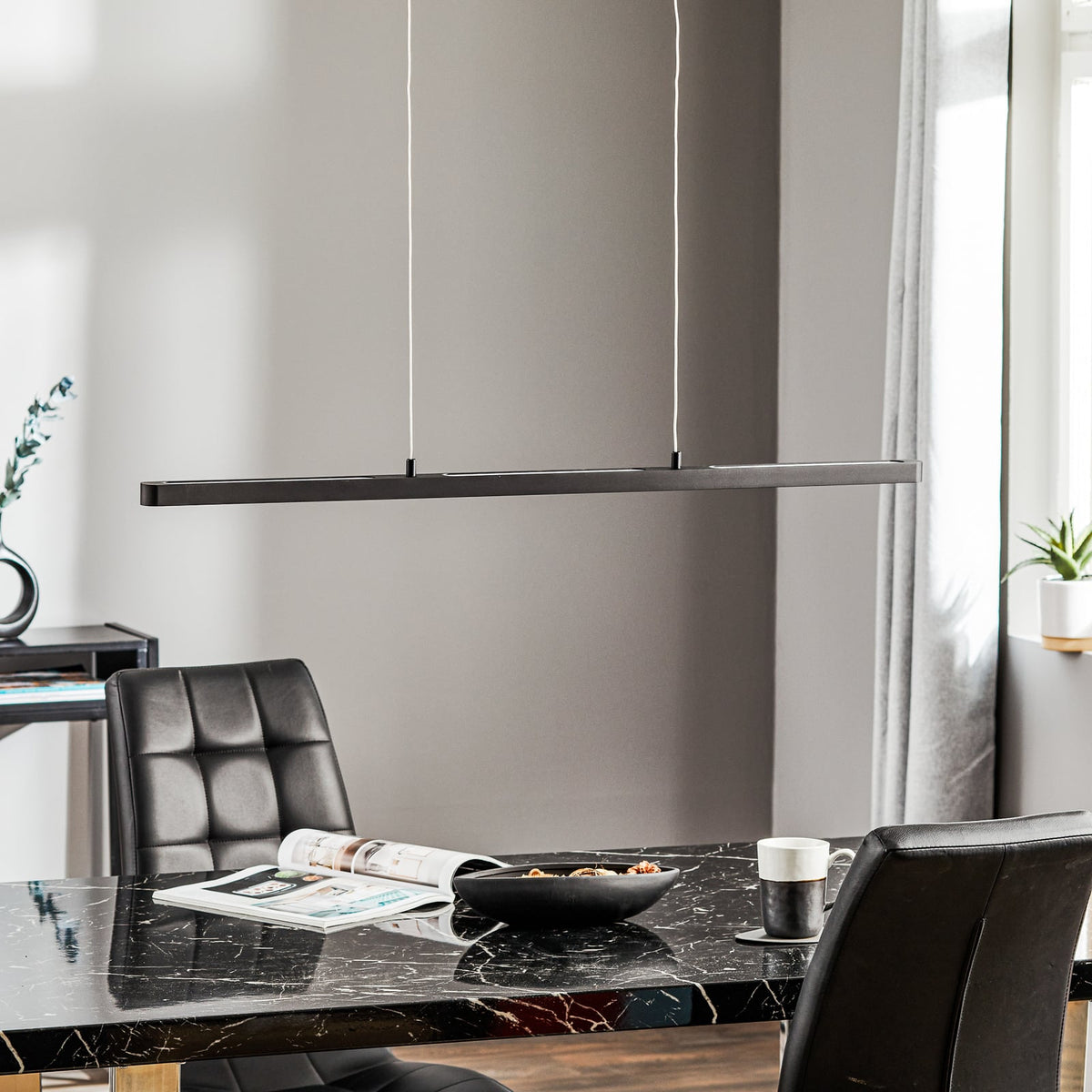 LED pendellampe Lento svart opp og ned dimbar 100 cm montert