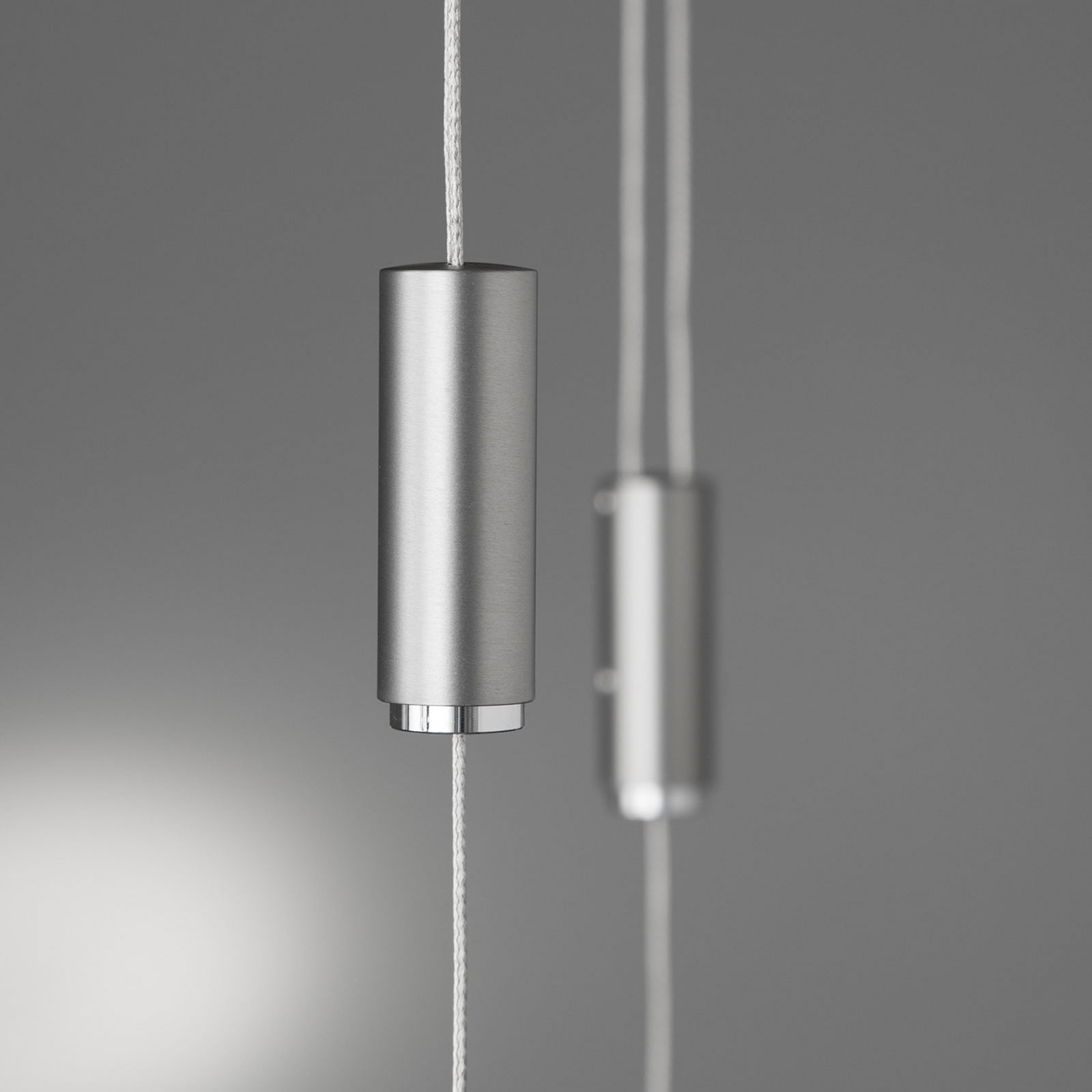 LED pendellampe Lian gull oksidert lyseffekt