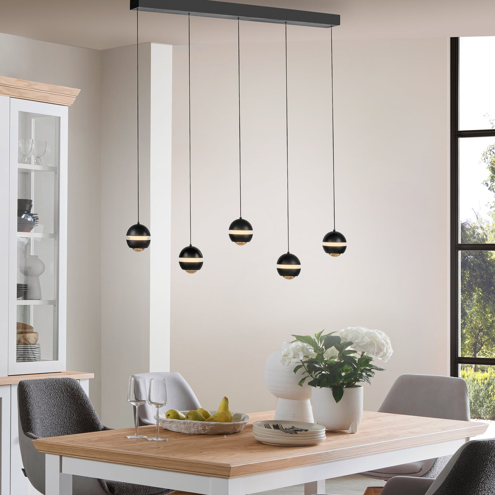 LED pendellampe Lini 5-lys svart 110 cm dimbar bakside