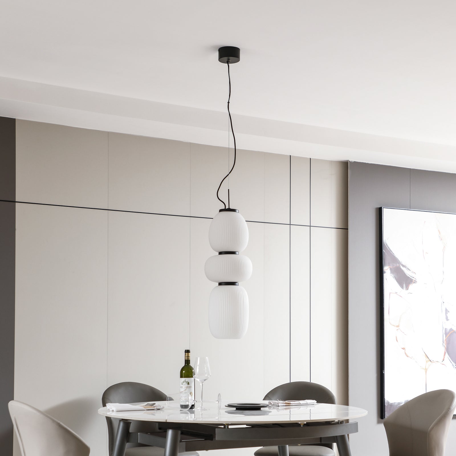 LED pendellampe Lucya 3-lys glass hvit dimbar Ø24 cm detalj av glasskjerm
