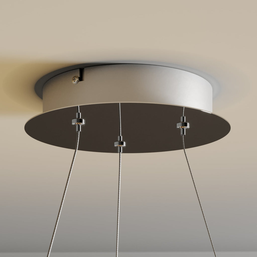LED pendellampe Lyani dimbar krom montert i rom