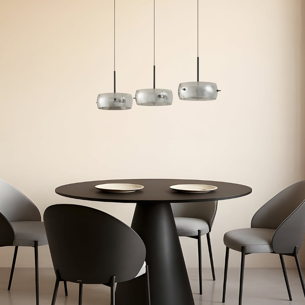 Montert LED pendellampe Martis 3-lys svart glass step-dim i rom