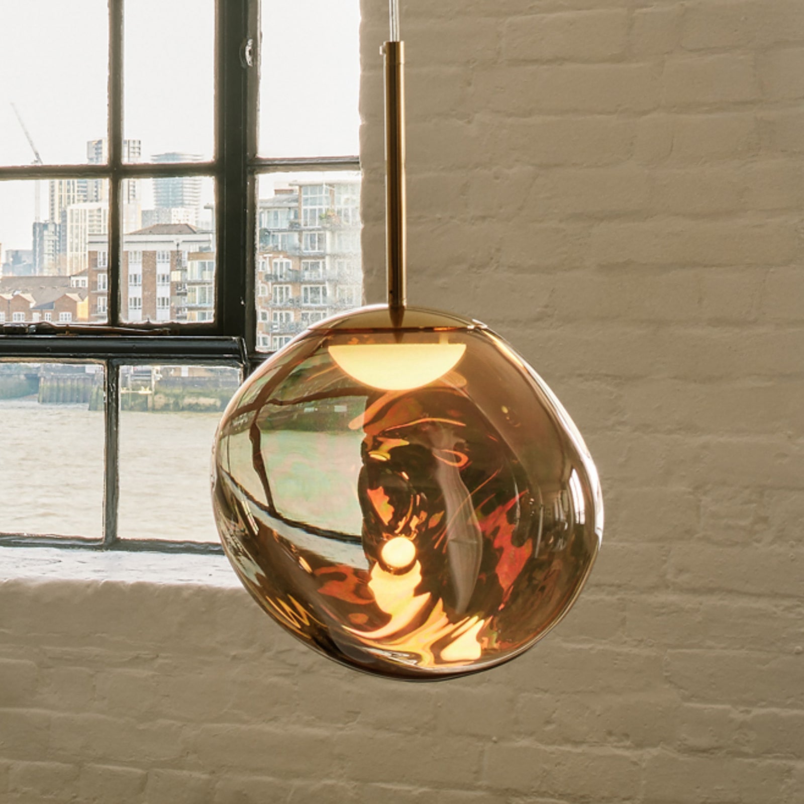 LED pendellampe Melt bronsefarget dimbar Ø28 cm forfra