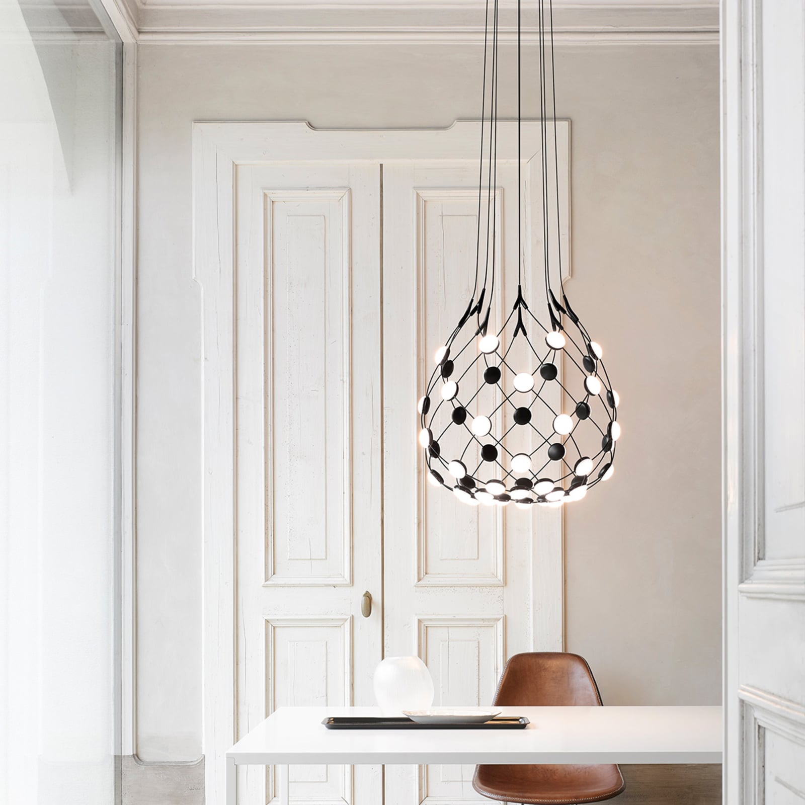 LED pendellampe Mesh svart Ø55 cm dimbar 40W Luceplan nærbilde