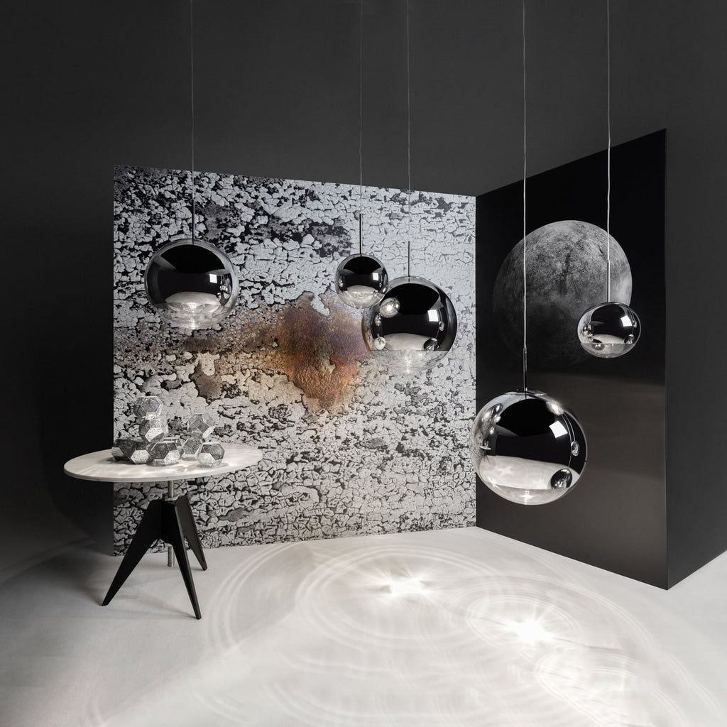 LED pendellampe Mirror Ball krom montert i rom
