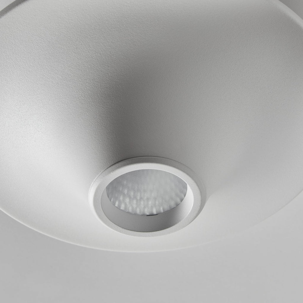 LED pendellampe Moja dimbar hvit Ø42 cm 2700K nærbilde av lampekuppel