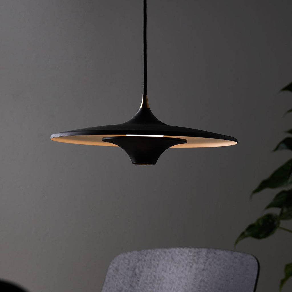 LED pendellampe Moja svart aluminium dimbar forfra