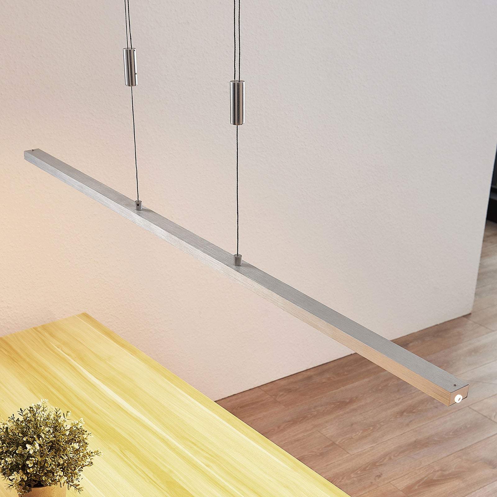 LED pendellampe Myron aluminium 120 cm dimbar CCT detaljer av kabeloppheng