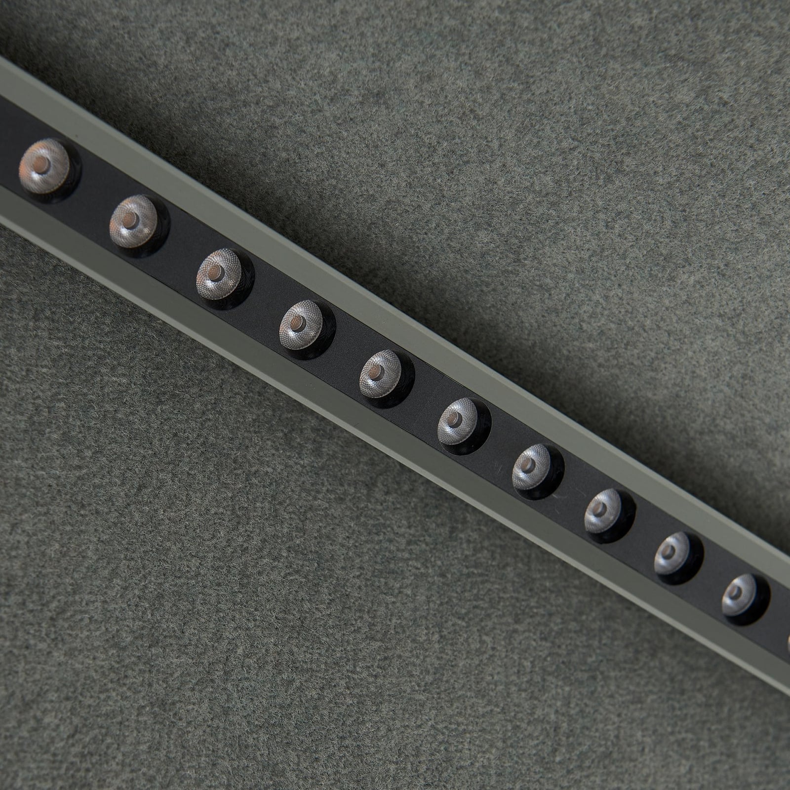 LED pendellampe Naelle svart/grå filt 109 cm dimbar - Lucande