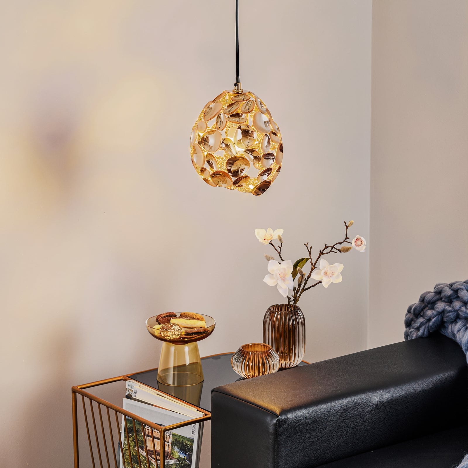 LED pendellampe Narisa kuleform roségull/brun bakside