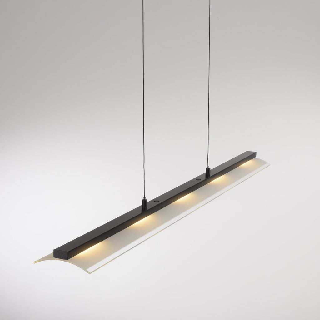 LED pendellampe Nele svart jern/glass nærbilde av oppheng