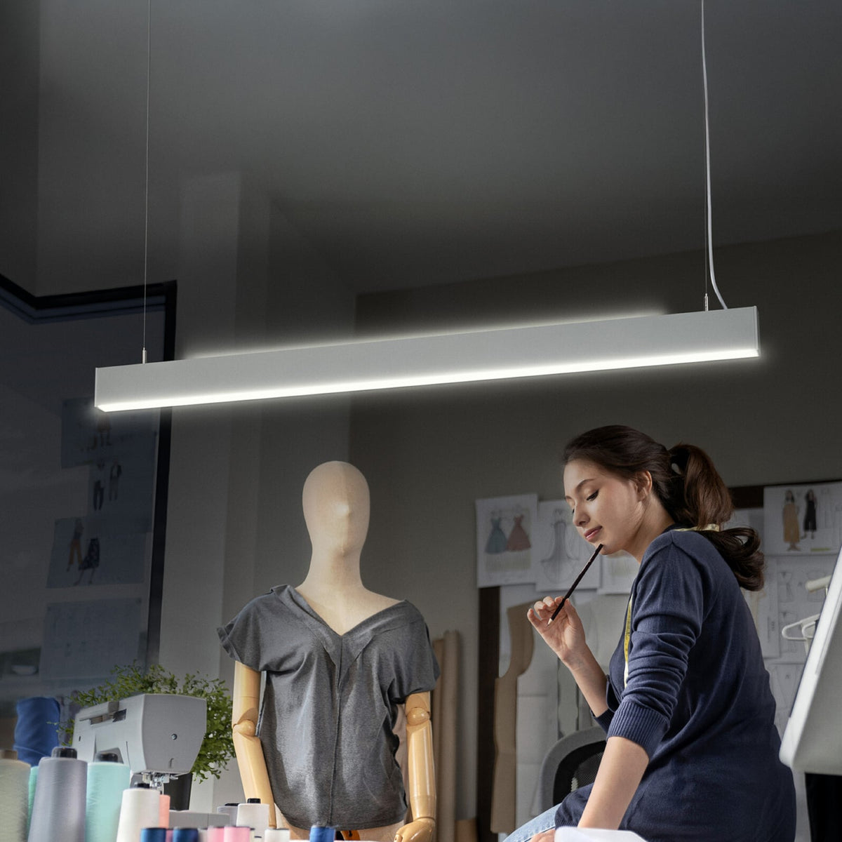 LED pendellampe Office line Cuboid dimbar hvit 42W 112 cm forfra