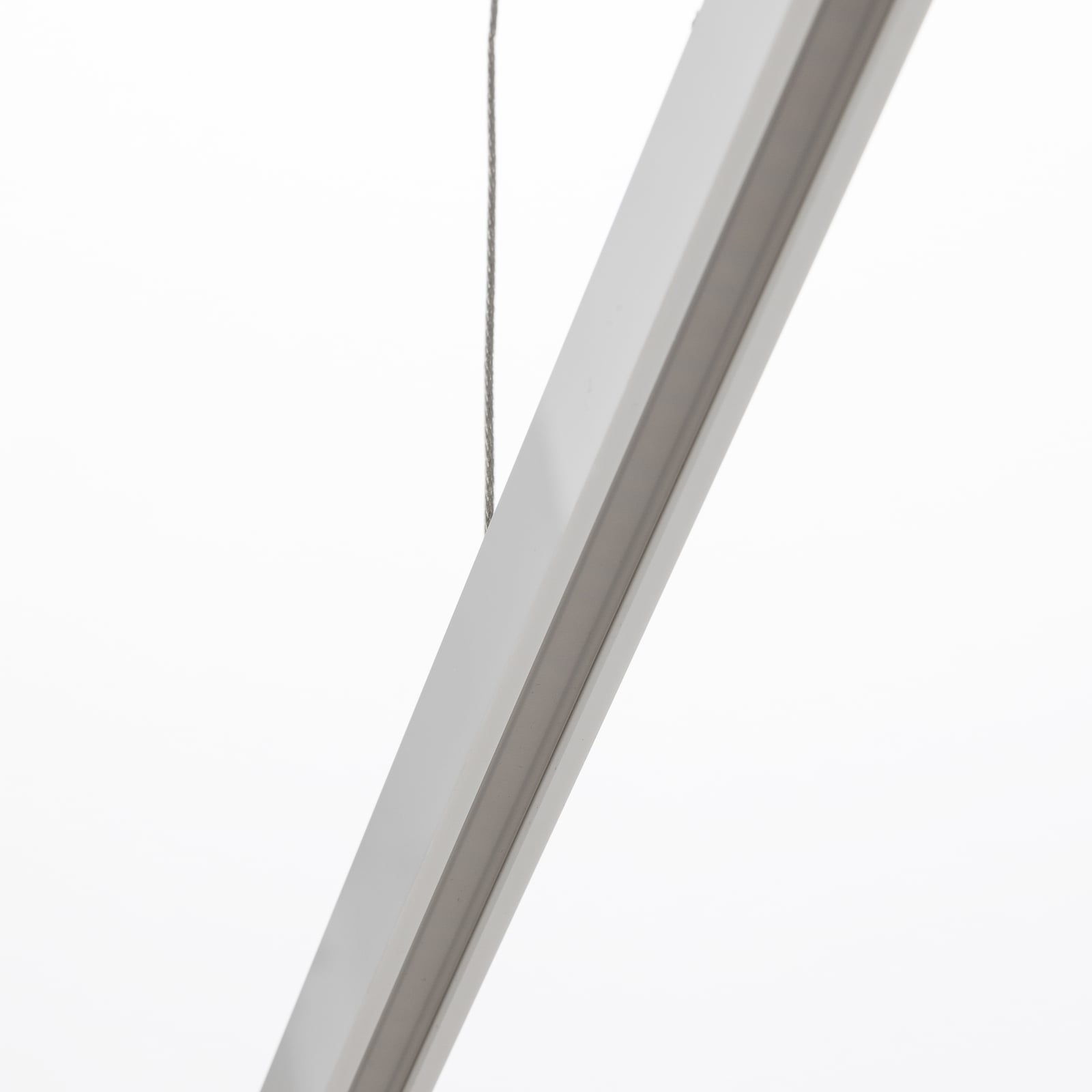 LED pendellampe Orix hvit 150 cm CCT lys i bruk