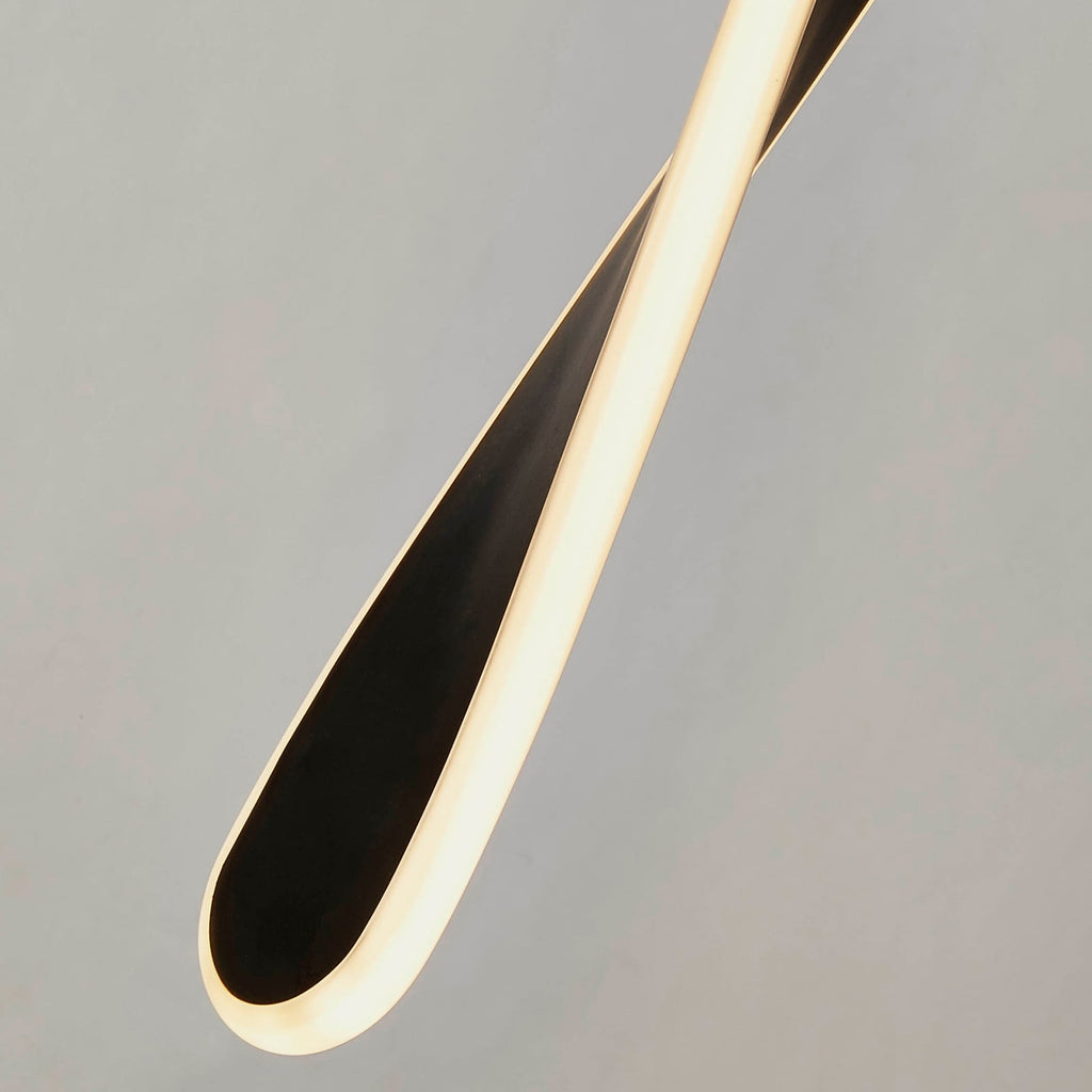 LED pendellampe Paddle 5-lys dimbar svart/hvit montert over bord
