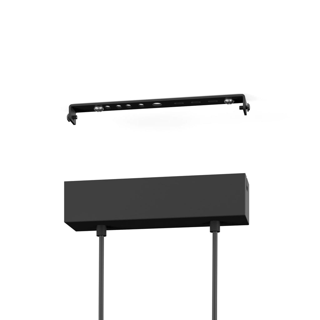 LED pendellampe Panagria svart montert i rom