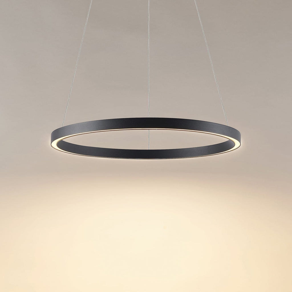 LED pendellampe Perfora dimbar svart aluminium Ø60 cm nærbilde