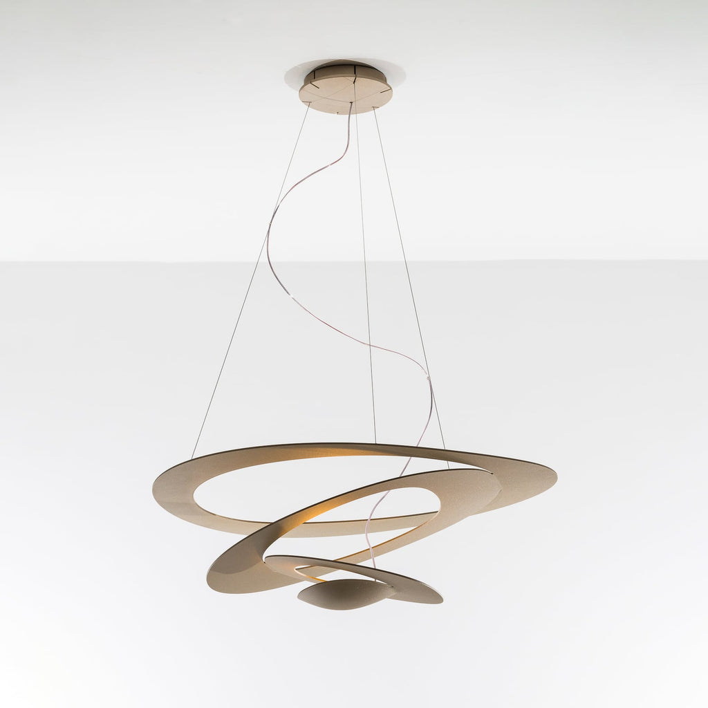LED pendellampe Pirce gull dimbar sidevisning