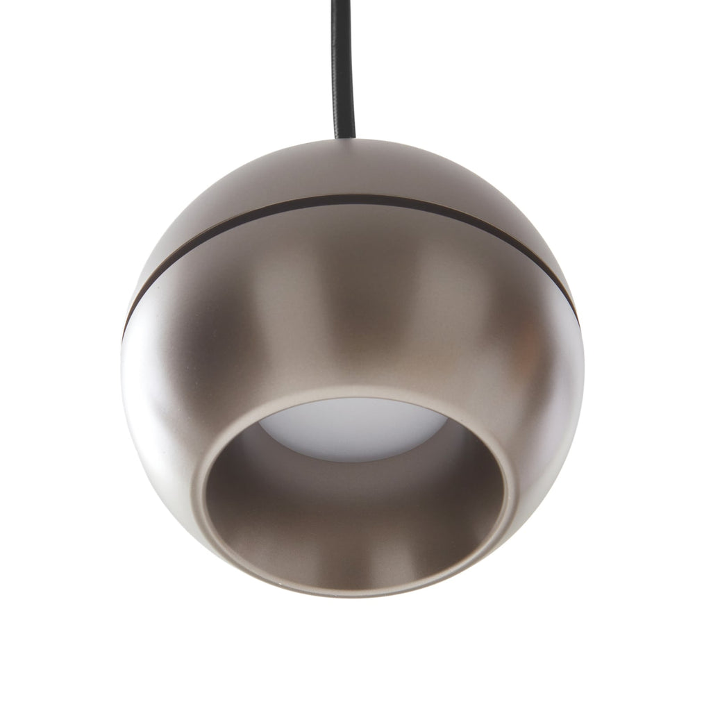 LED pendellampe Plarion nikkel aluminium i moderne interiør