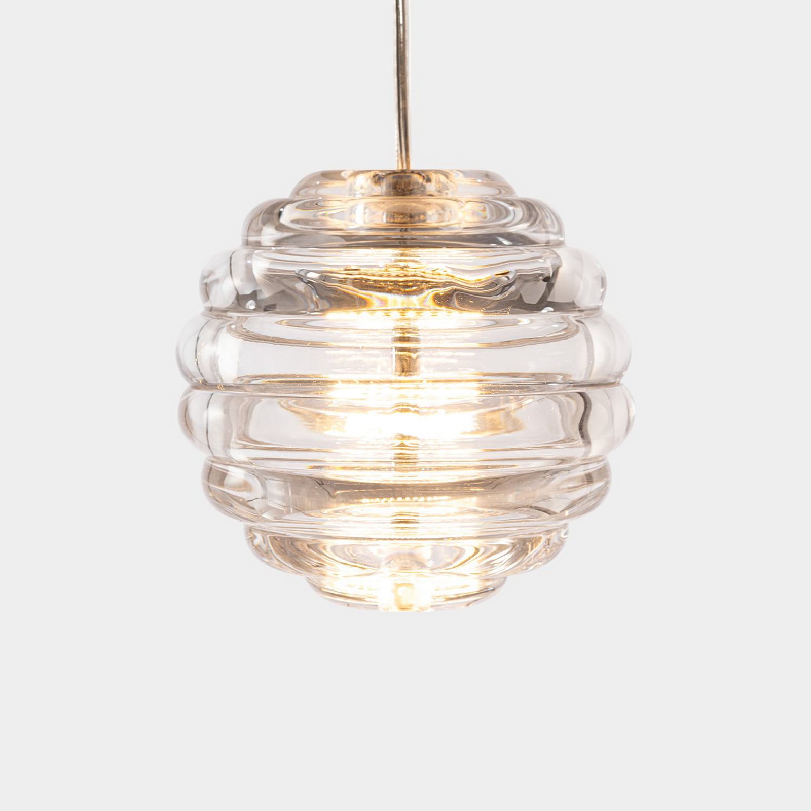 LED pendellampe Press Sphere klar glass Ø14,5 cm dimbar nærbilde av lyskilde