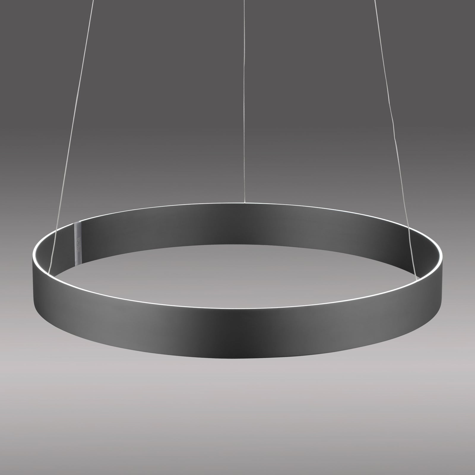 Nærbilde av LED pendellampe PURE E-Clipse