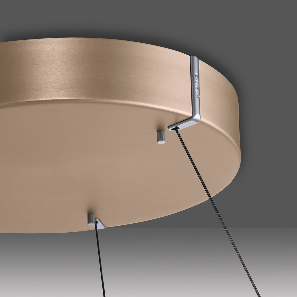 LED pendellampe PURE E-Loop messing elektrisk høydejustering