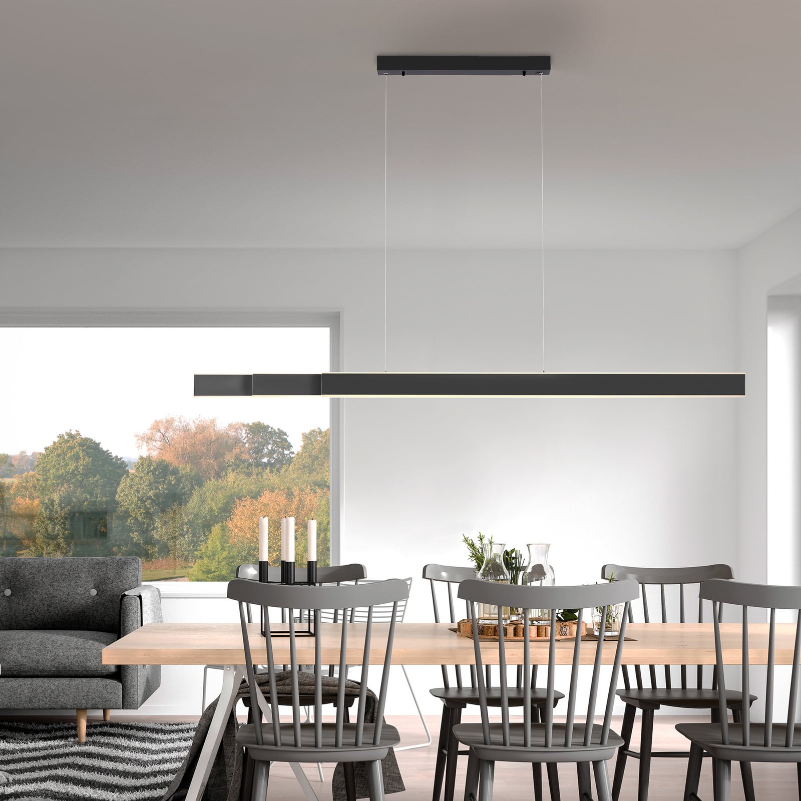 LED pendellampe PURE Lume antrasitt CCT dimbar 179 cm montert i rom
