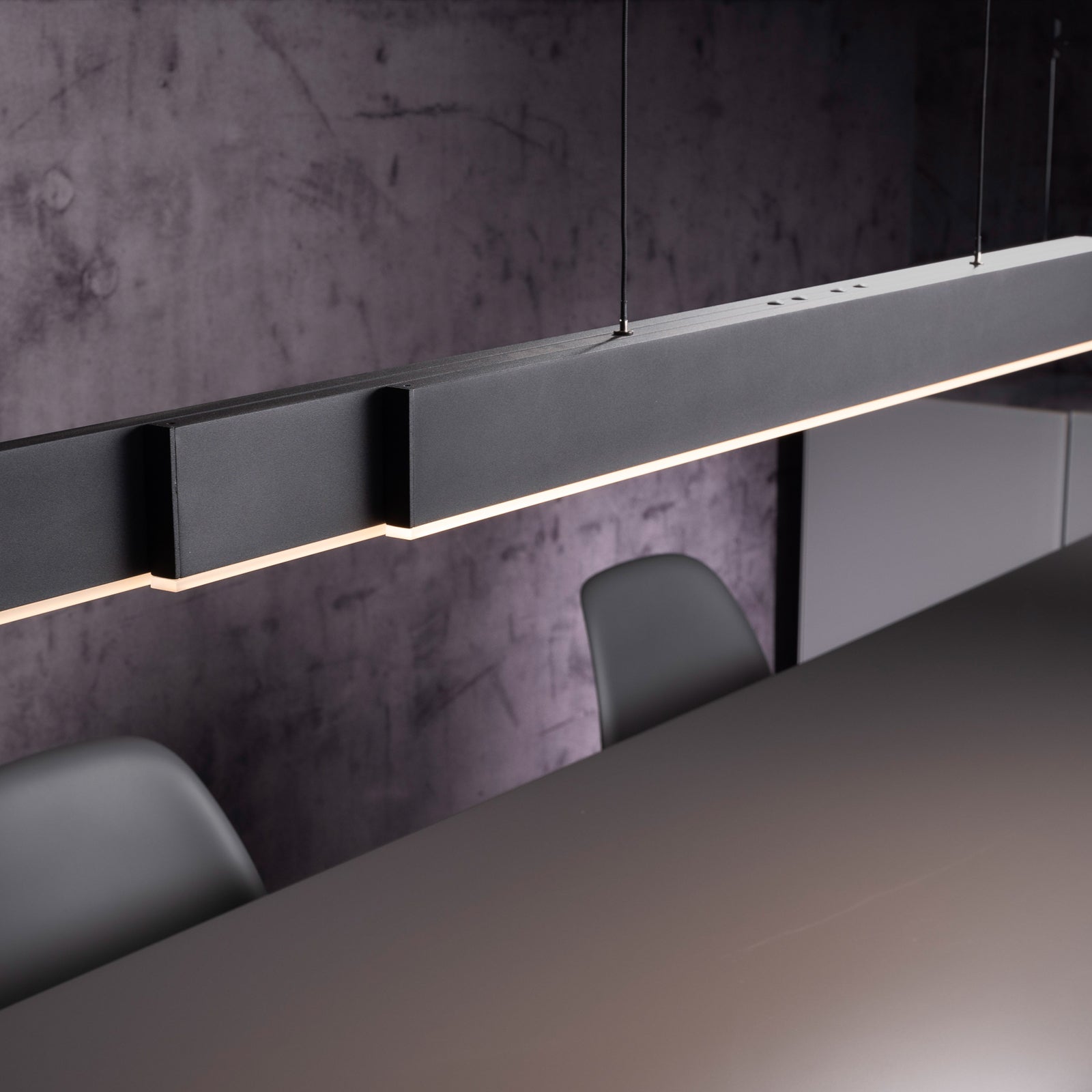LED pendellampe PURE Moto-Rise aluminium CCT 120 cm med dimmerfunksjon