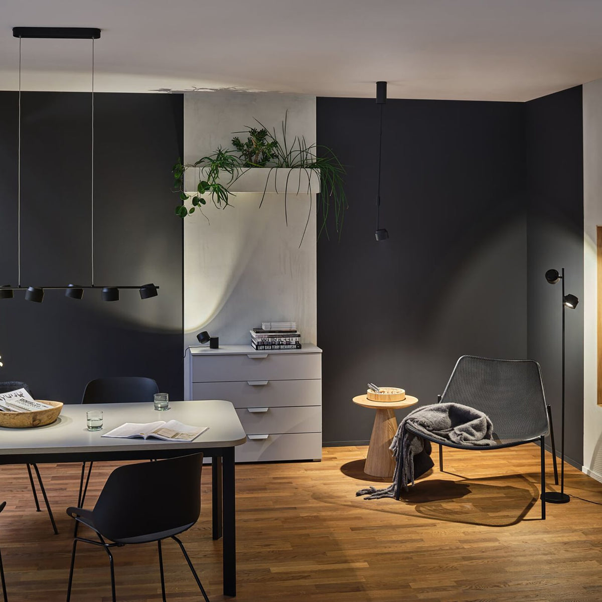 LED pendellampe Puric Pane 6-lys svart 100 cm Zigbee detalj av oppheng