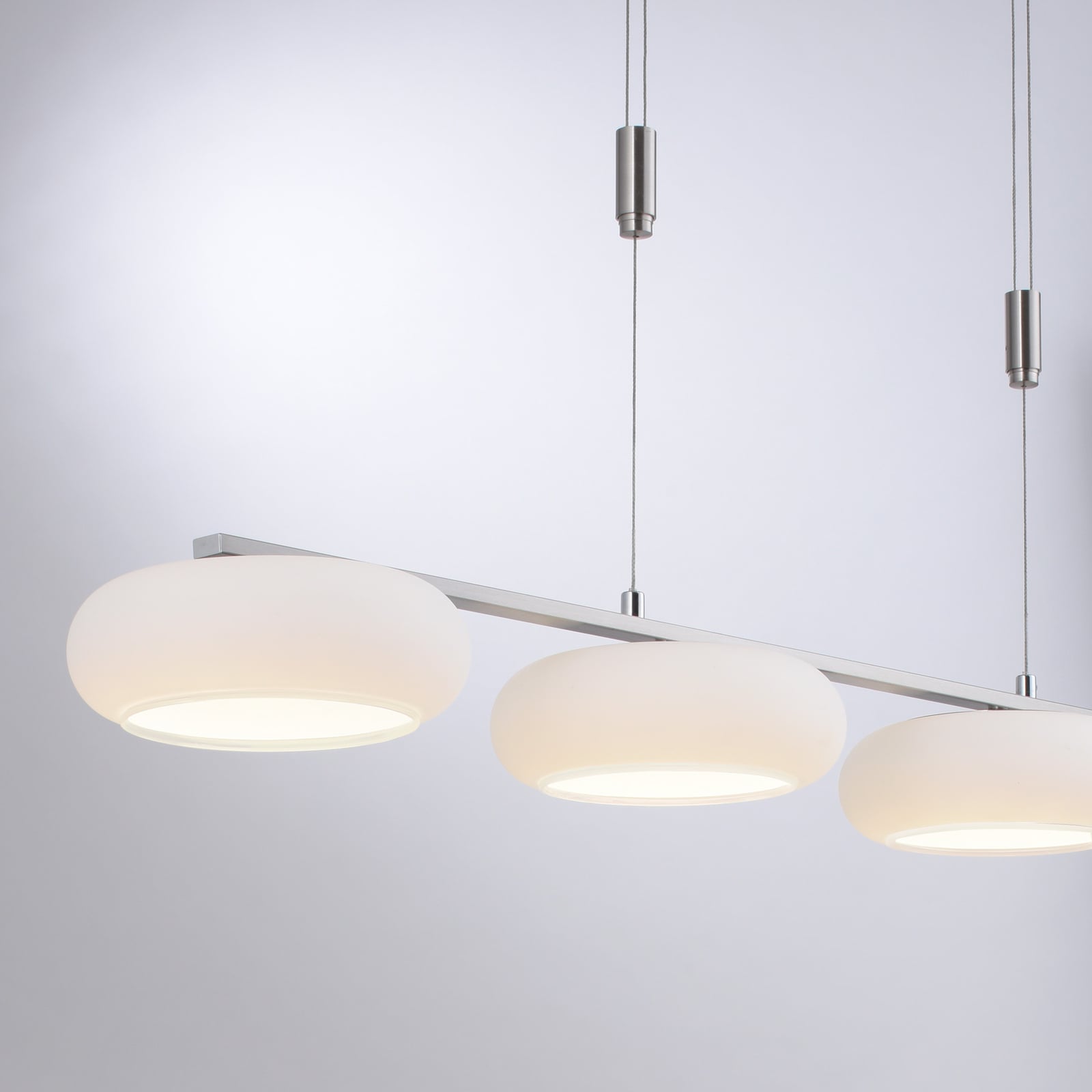 LED pendellampe Q-ETIENNE 4-lys opalglass med justerbar høyde