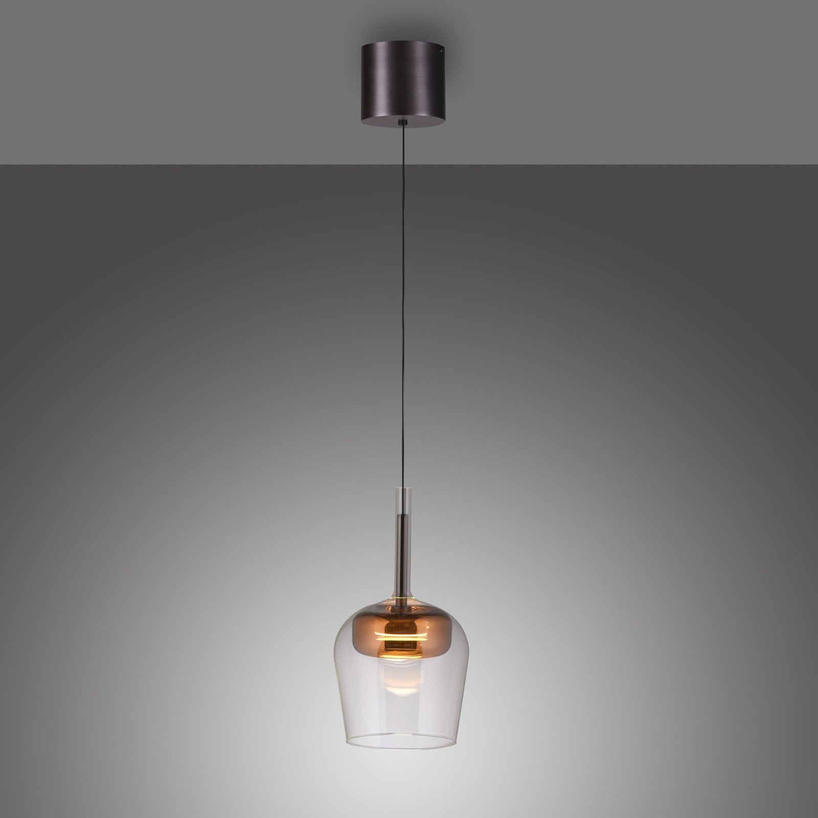 LED pendellampe Q-Kon glass dimbar Ø21 cm kobberfarget nærbilde av kobberdetalj