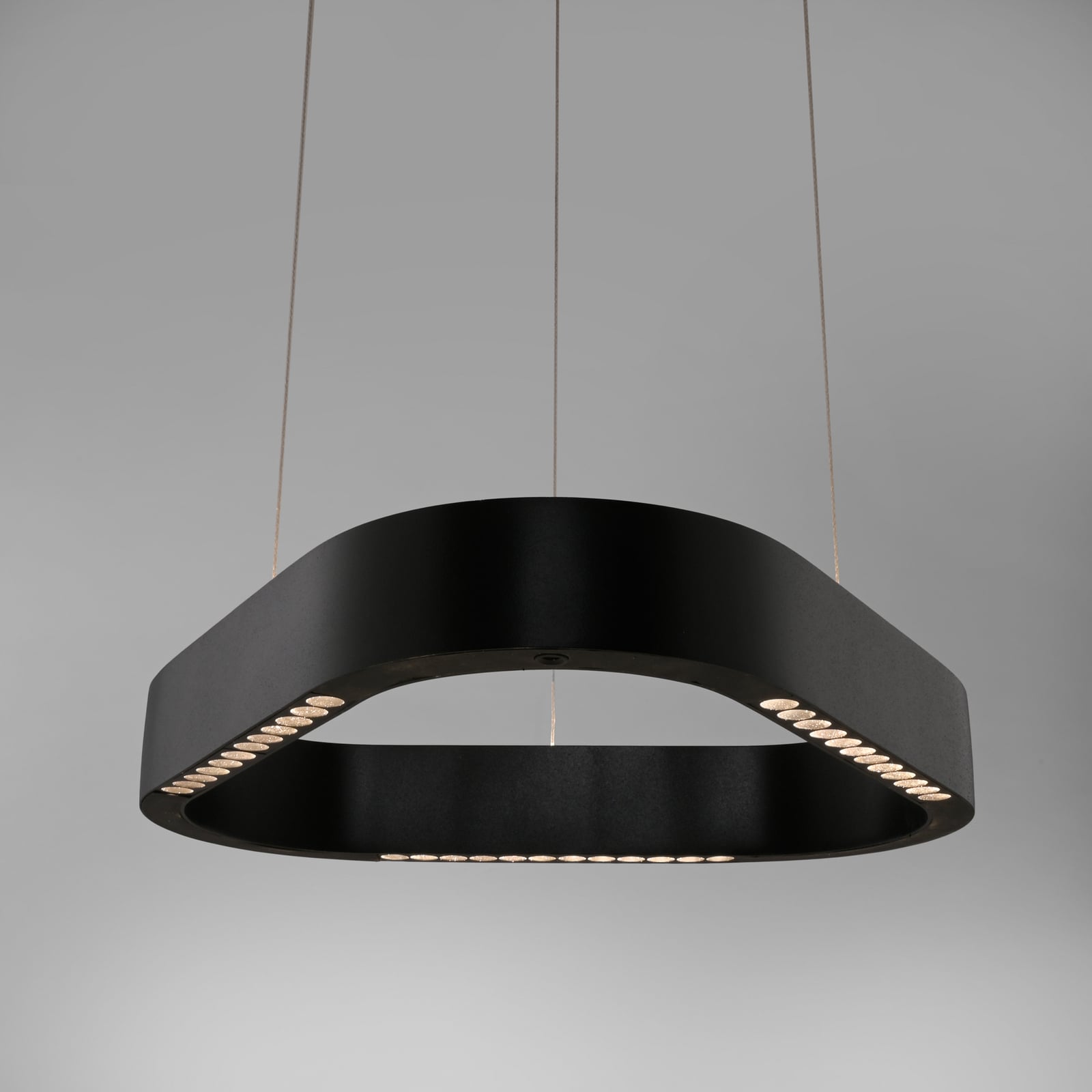 LED pendellampe Q-Stretto dimbar med fjernkontroll fjernkontroll