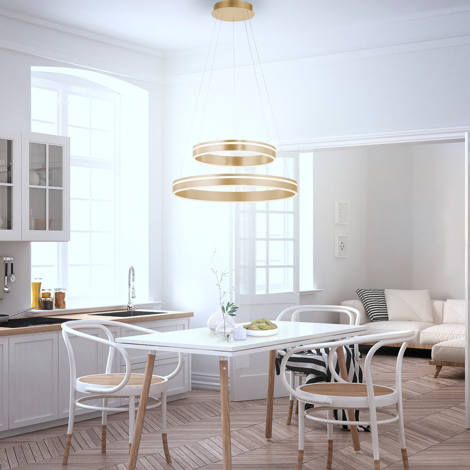 Detalj av LED pendellampe Q-VITO 2 ringer messing CCT dimbar