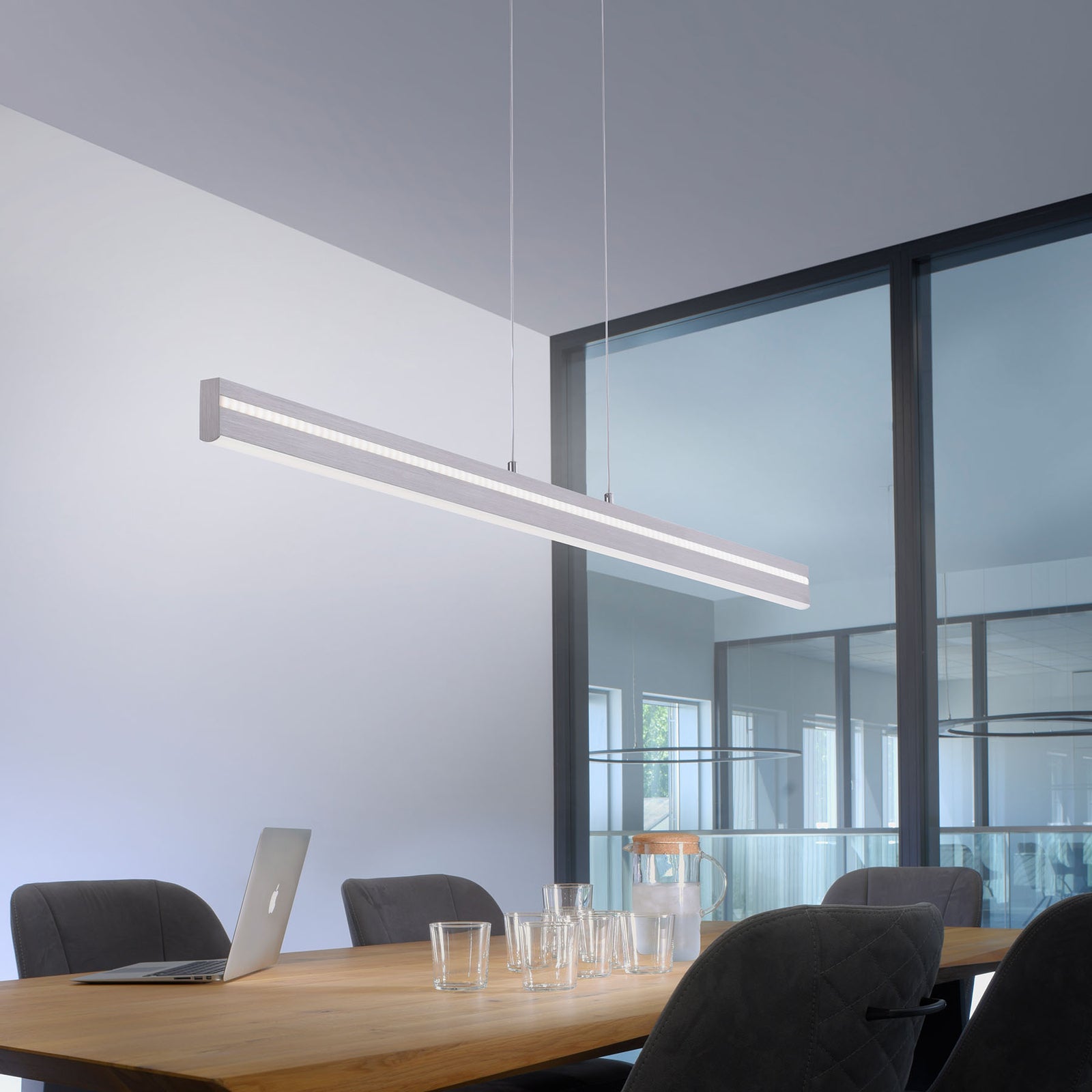LED pendellampe Q-VITO bjelke 130 cm stål dimbar Zigbee forfra
