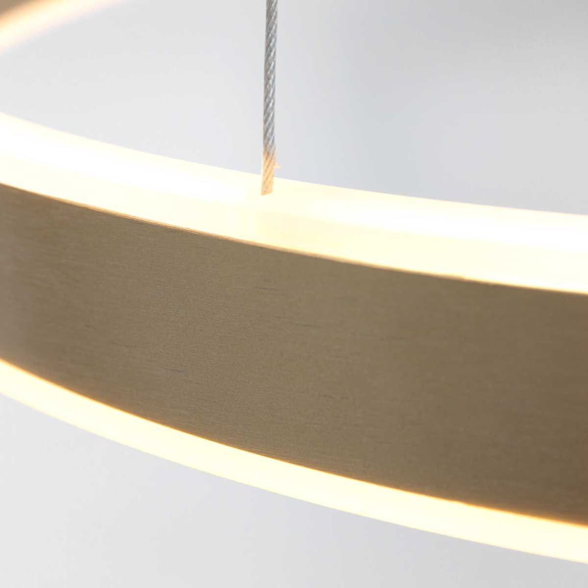 LED pendellampe Ringlux opp/ned gull Ø60 cm dimbar montert
