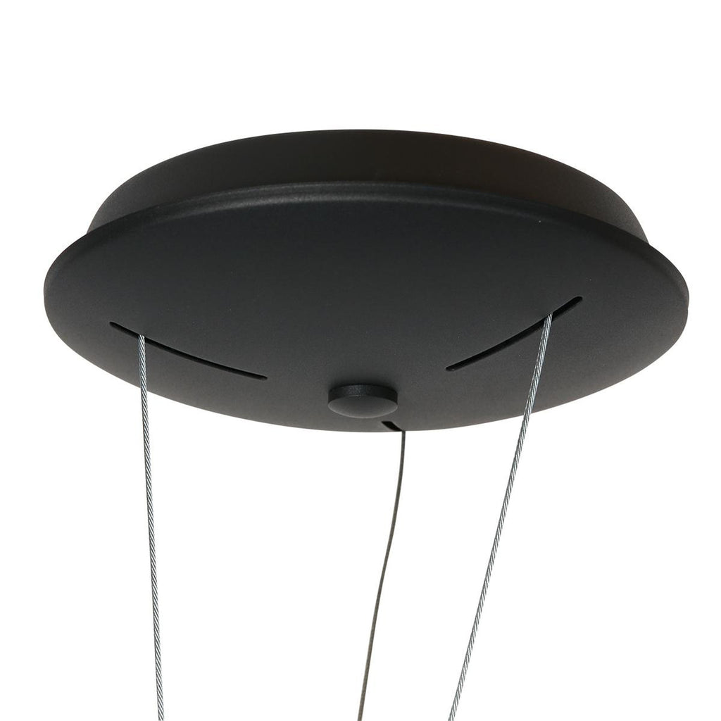 LED pendellampe Ringlux svart metall nærbilde lys
